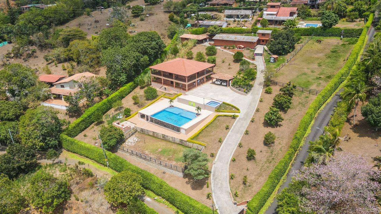 Finca en venta en Copacabana