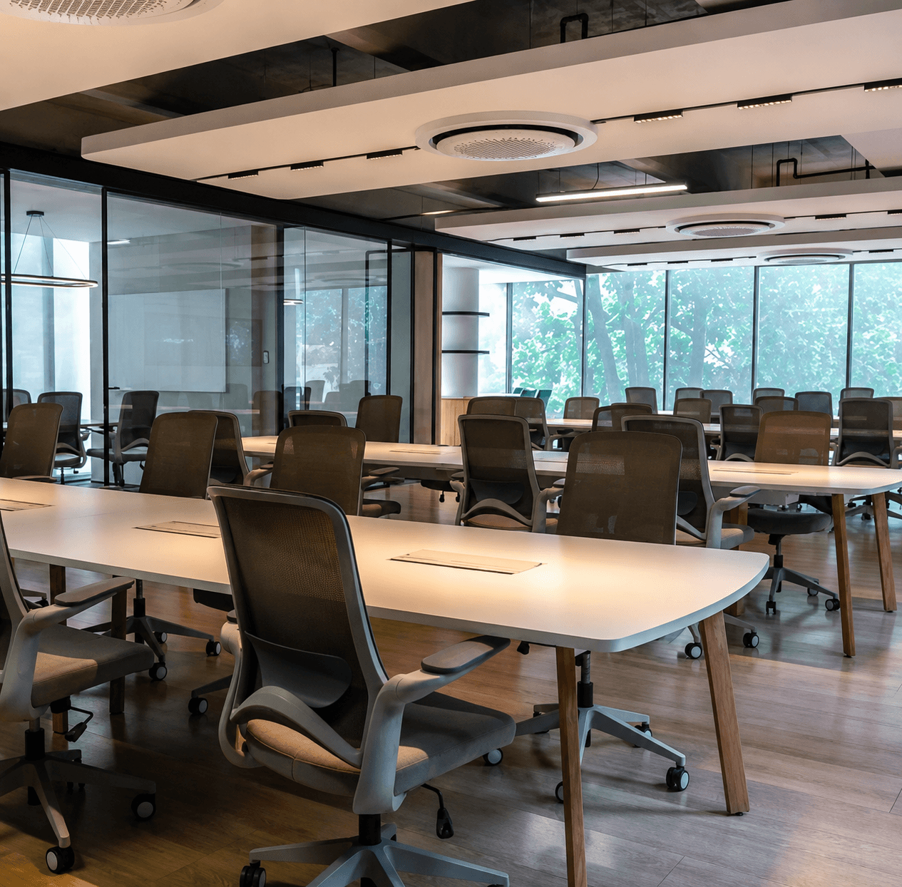 Imagen 3 de la propiedad Oficinas en arriendo – Sector Estadio, Medellín – Desde $21.420.000 por piso