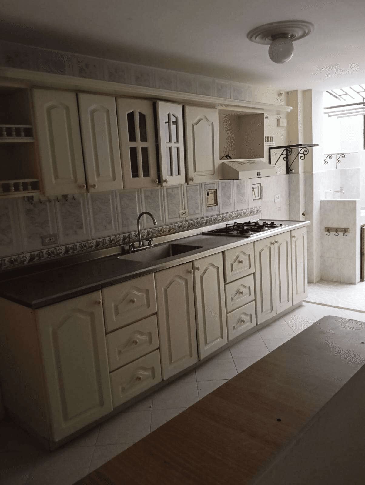 Imagen 2 de la propiedad Casa y apartaestudio en venta en las Cabañas,Bello